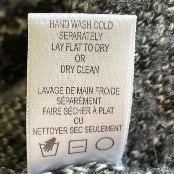 Wildfox Alpaca Wool Blend Black & White Ombre Pixel Party Relaxed Fit Sweater - Picture 9 of 15